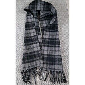 Vtg The Specialty House Gray Plaid Wool Scarf Winter Academia Outdoors 10x50